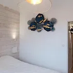 - Confort Moderne & Stationnement A La Chaume