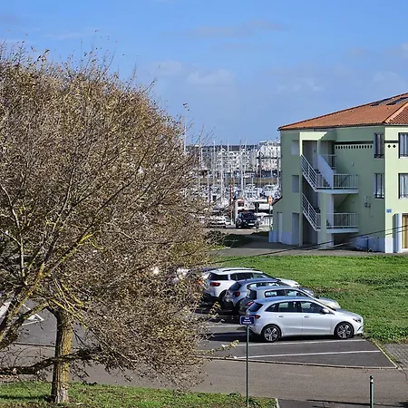 - Agreable Appartement-place De Parking Privee Les Sables-d'Olonne