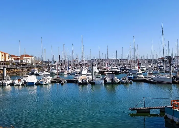 - Agreable Appartement-place De Parking Privee * Les Sables-dʼOlonne